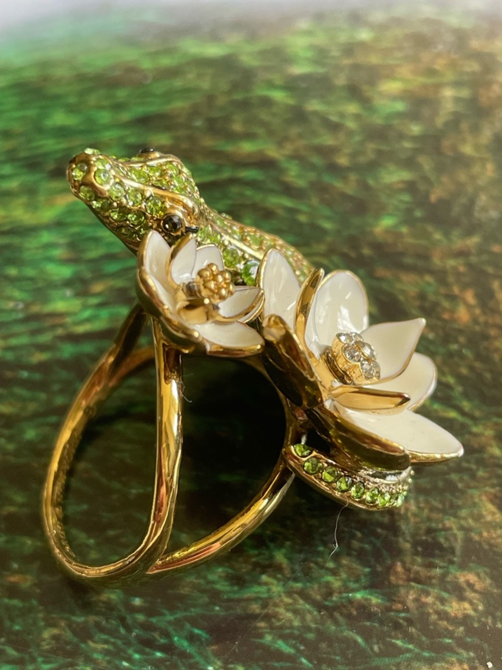 Kate Spade New York Swamped Pave Alligator Ring, Size 8